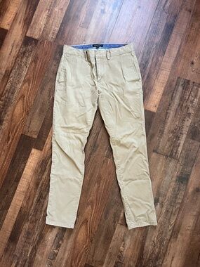 Banana Republic Tan Fulton Chino Pants 30x30